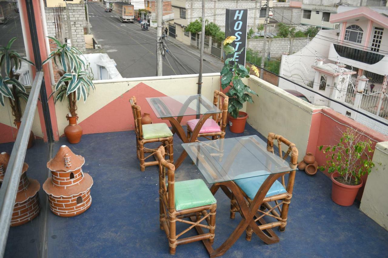 Hostal Sendero De Volcanes ラタクンガ エクステリア 写真